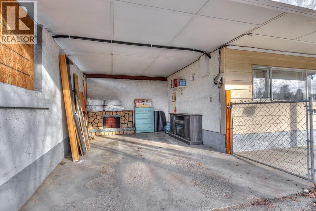 1745 Hollywood Road S, Kelowna, British Columbia  V1X 4P5 - Photo 32 - 10374734