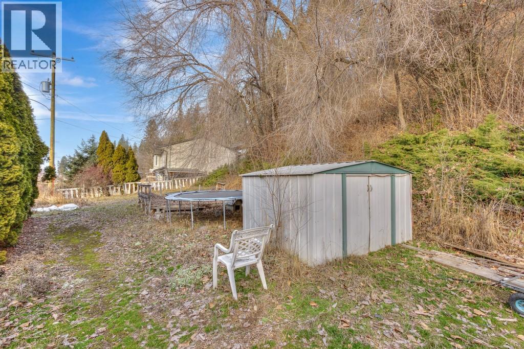 1745 Hollywood Road S, Kelowna, British Columbia  V1X 4P5 - Photo 35 - 10374734