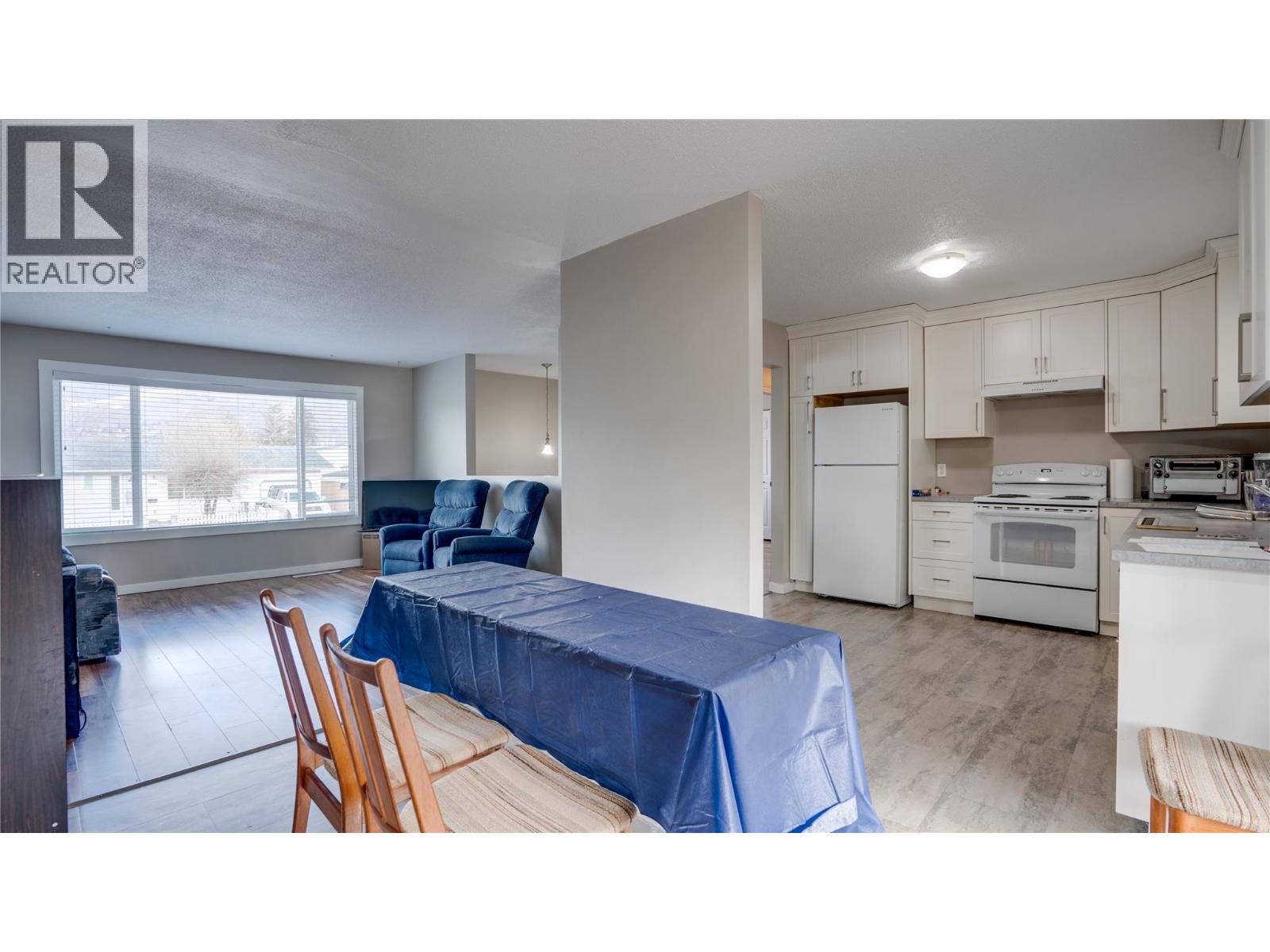 1703 42a Street, Vernon, British Columbia  V1T 7H2 - Photo 7 - 10374369