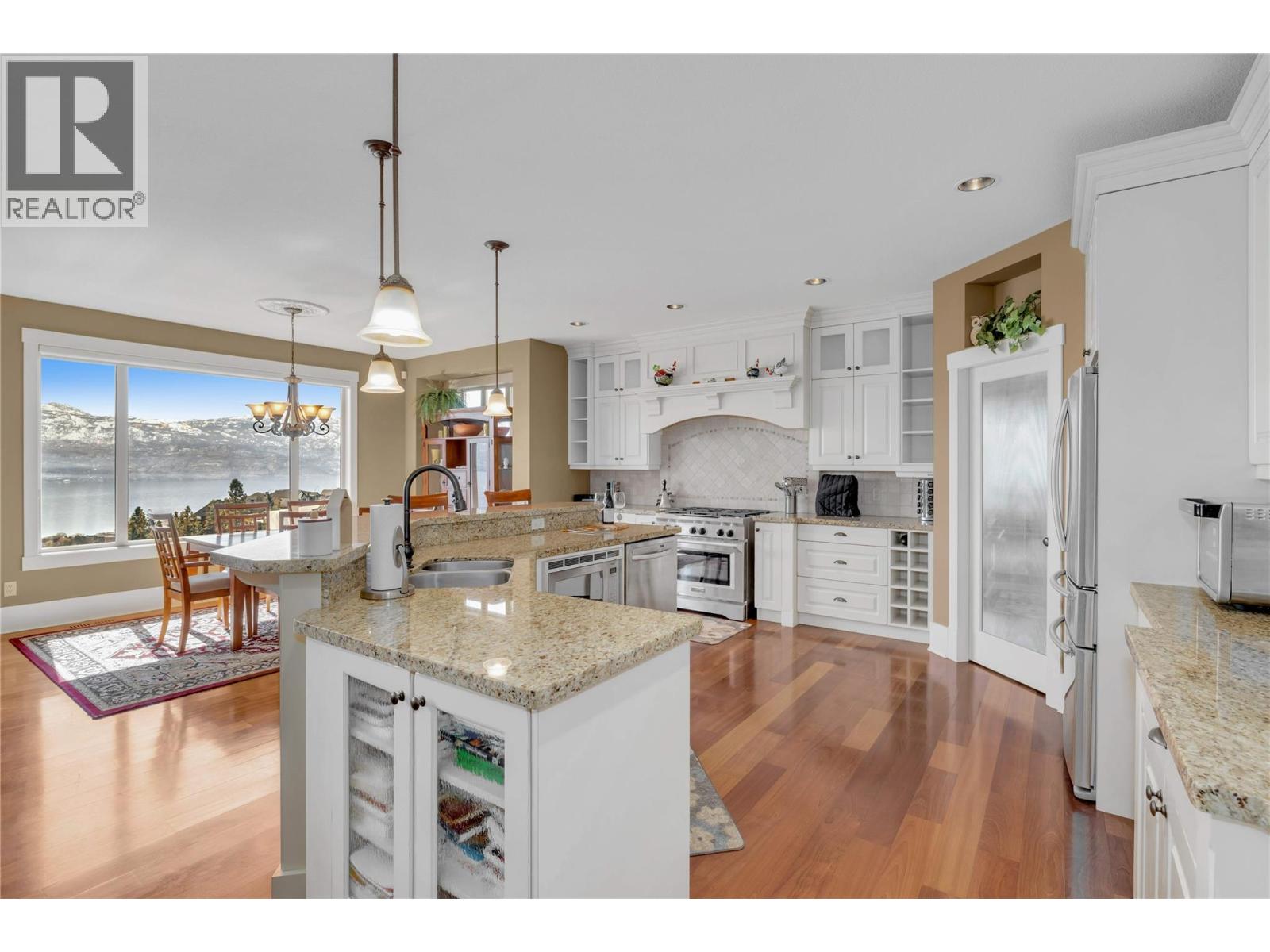 1487 Pinot Gris Drive, West Kelowna, British Columbia  V4T 2Y6 - Photo 11 - 10375564