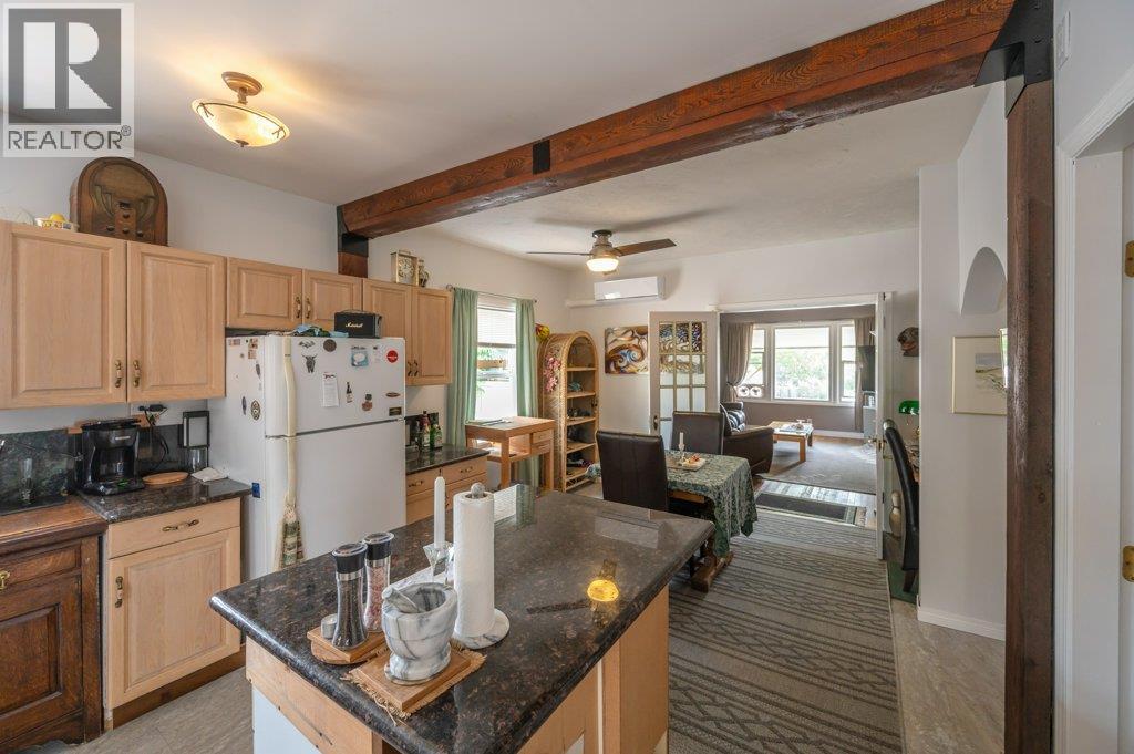 6130 Kootenay Street, Oliver, British Columbia  V0H 1T0 - Photo 13 - 10375691