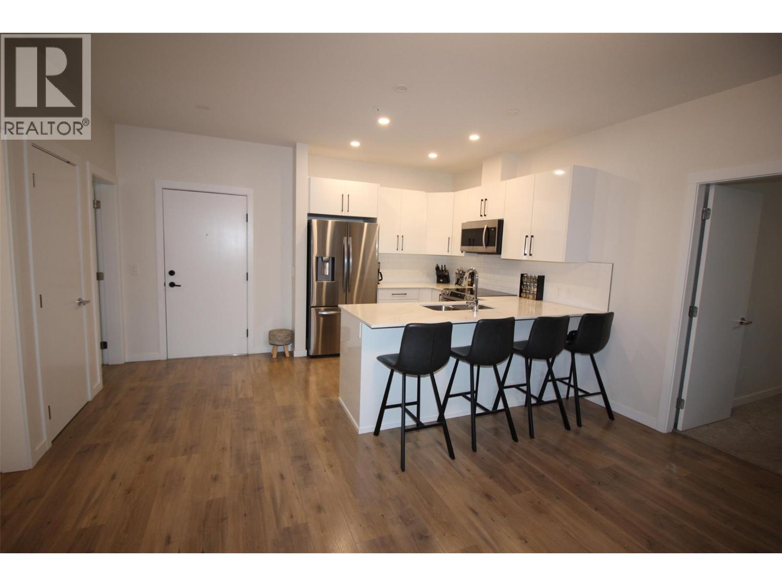 1880 Hugh Allan Drive Unit# 204, Kamloops, British Columbia  V1S 0E8 - Photo 7 - 10375748