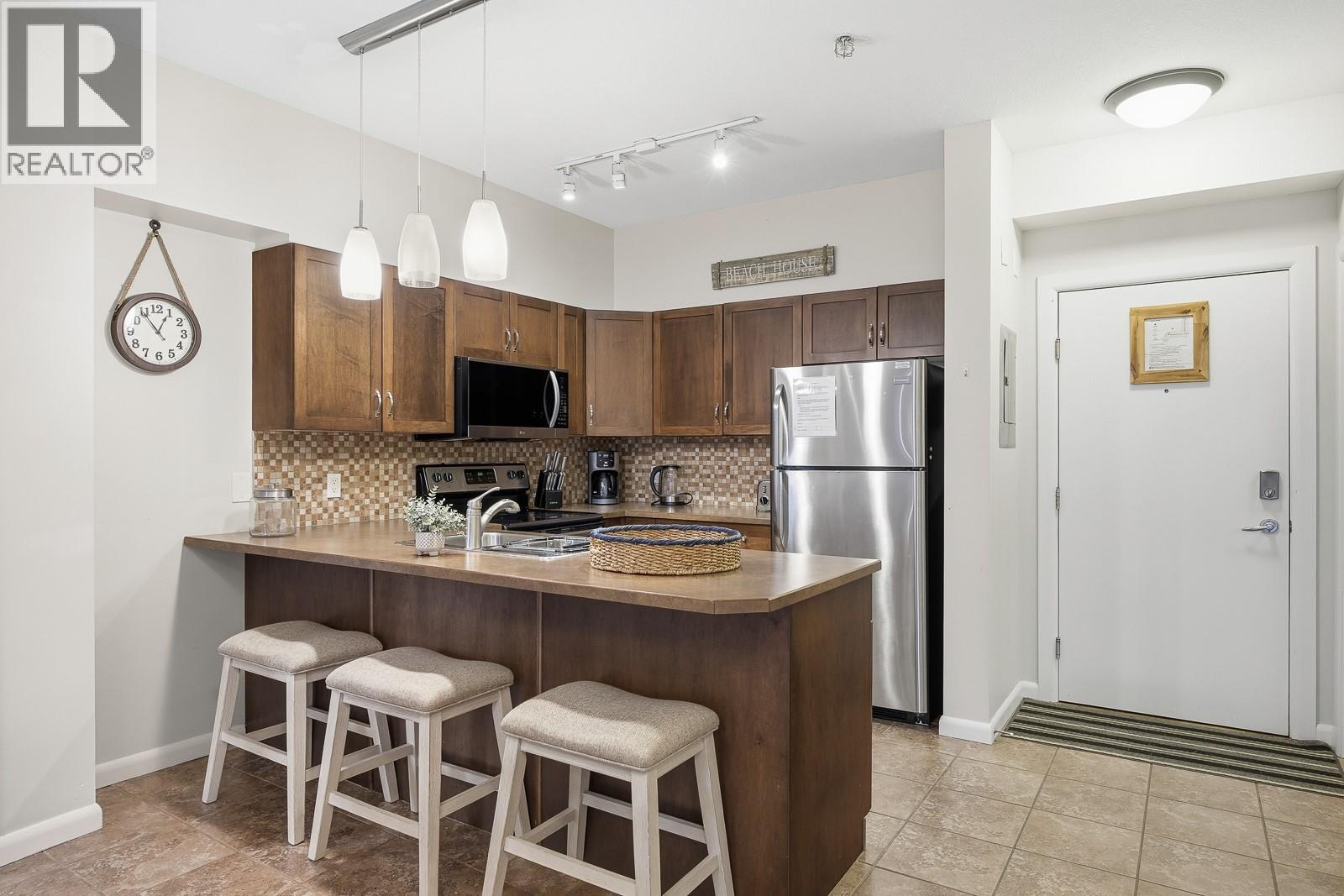 654 Cook Road Unit# 454, Kelowna, British Columbia  V1W 3G7 - Photo 1 - 10375021