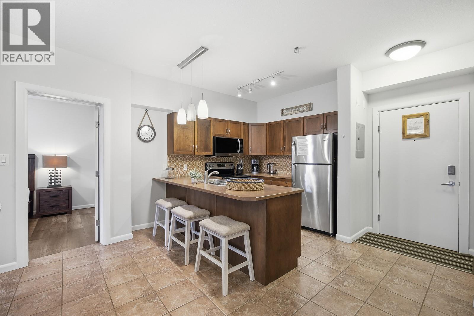 654 Cook Road Unit# 454, Kelowna, British Columbia  V1W 3G7 - Photo 3 - 10375021