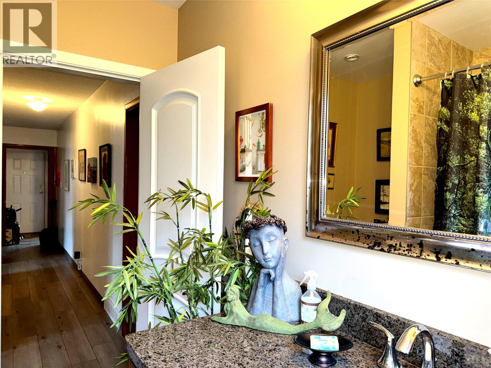 214 Wellington Avenue, Warfield, British Columbia  V1R 2K5 - Photo 13 - 10375596