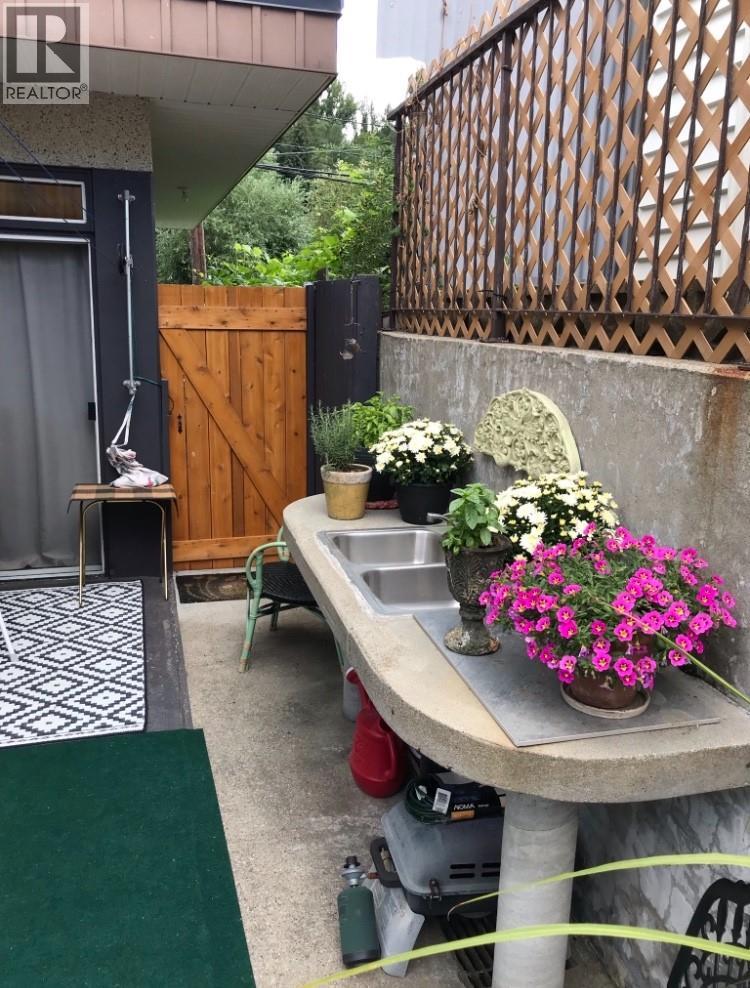 214 Wellington Avenue, Warfield, British Columbia  V1R 2K5 - Photo 39 - 10375596