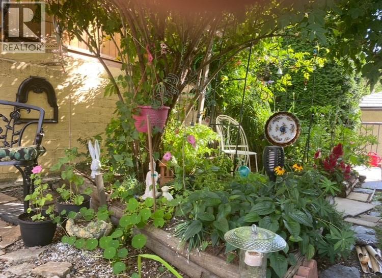 214 Wellington Avenue, Warfield, British Columbia  V1R 2K5 - Photo 44 - 10375596