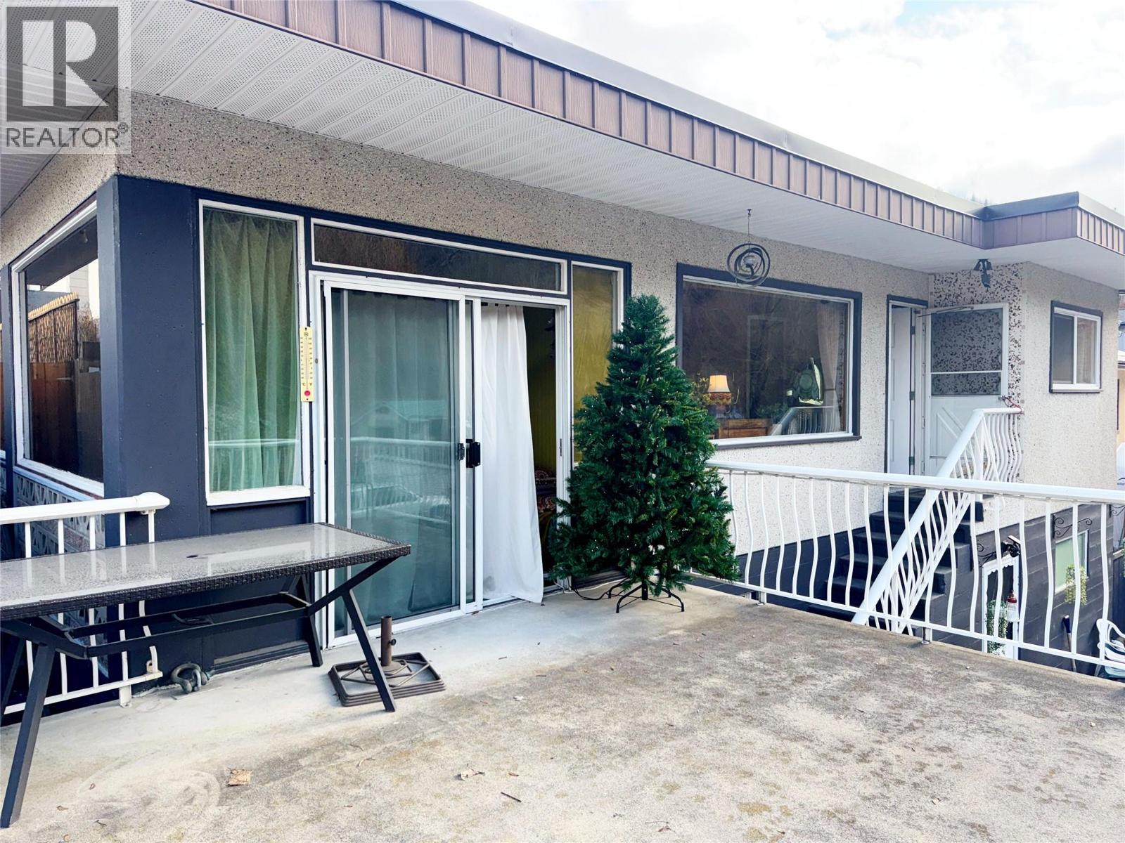 214 Wellington Avenue, Warfield, British Columbia  V1R 2K5 - Photo 57 - 10375596