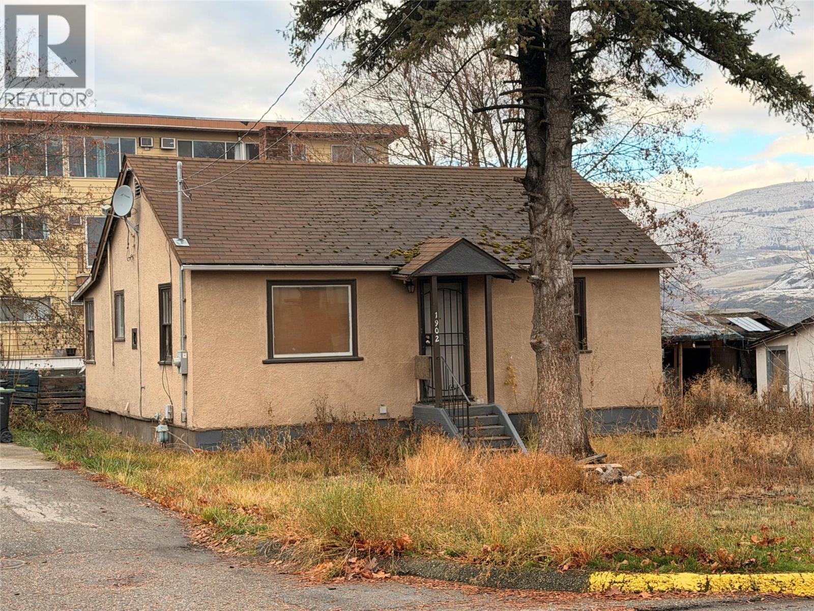 1902 31 Street, Vernon, British Columbia  V1T 5G9 - Photo 1 - 10375758