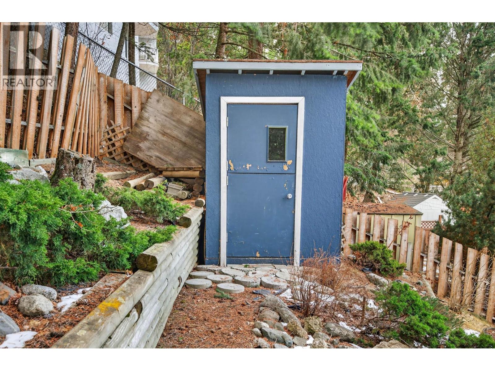 537 Gleneagles Drive, Kamloops, British Columbia  V2E 1X1 - Photo 39 - 10375580