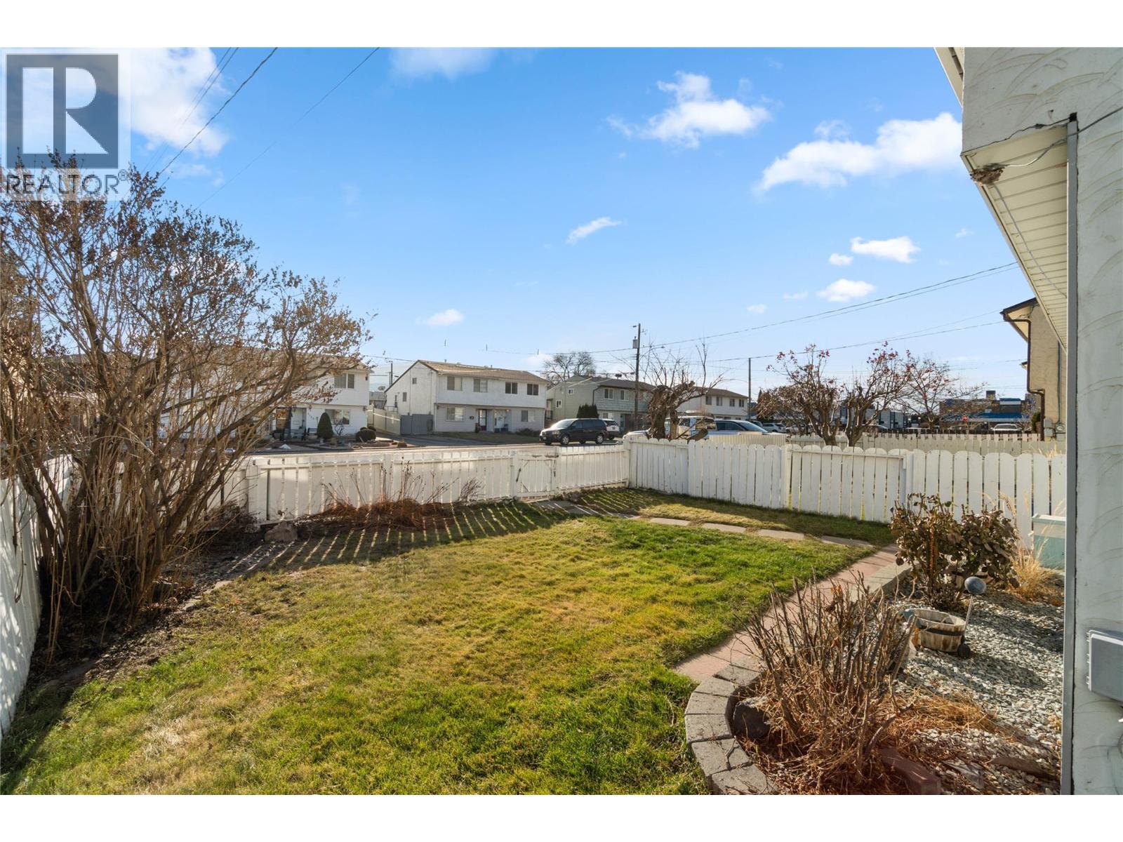 1144 Pembroke Avenue, Kamloops, British Columbia  V2B 7W6 - Photo 32 - 10375477