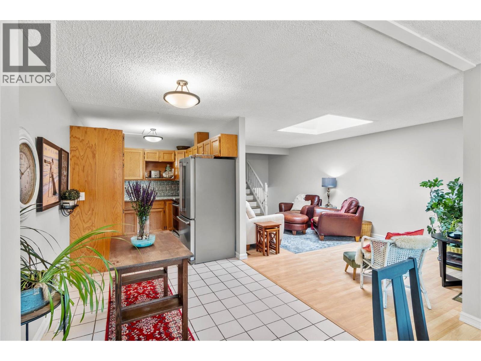 1144 Pembroke Avenue, Kamloops, British Columbia  V2B 7W6 - Photo 8 - 10375477