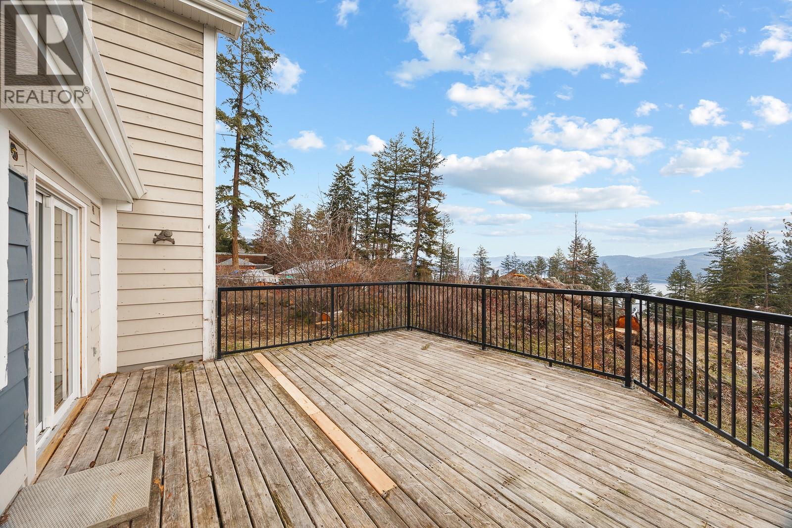 674 Udell Road, Vernon, British Columbia  V1H 2E3 - Photo 32 - 10374834