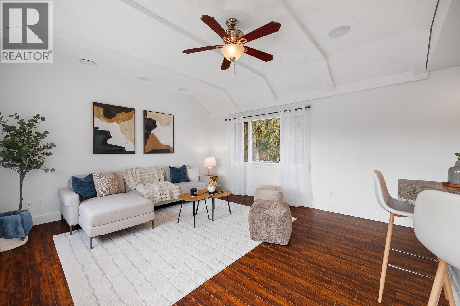 674 Udell Road, Vernon, British Columbia  V1H 2E3 - Photo 5 - 10374834