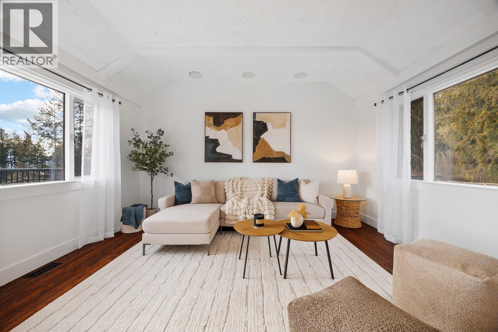 674 Udell Road, Vernon, British Columbia  V1H 2E3 - Photo 6 - 10374834