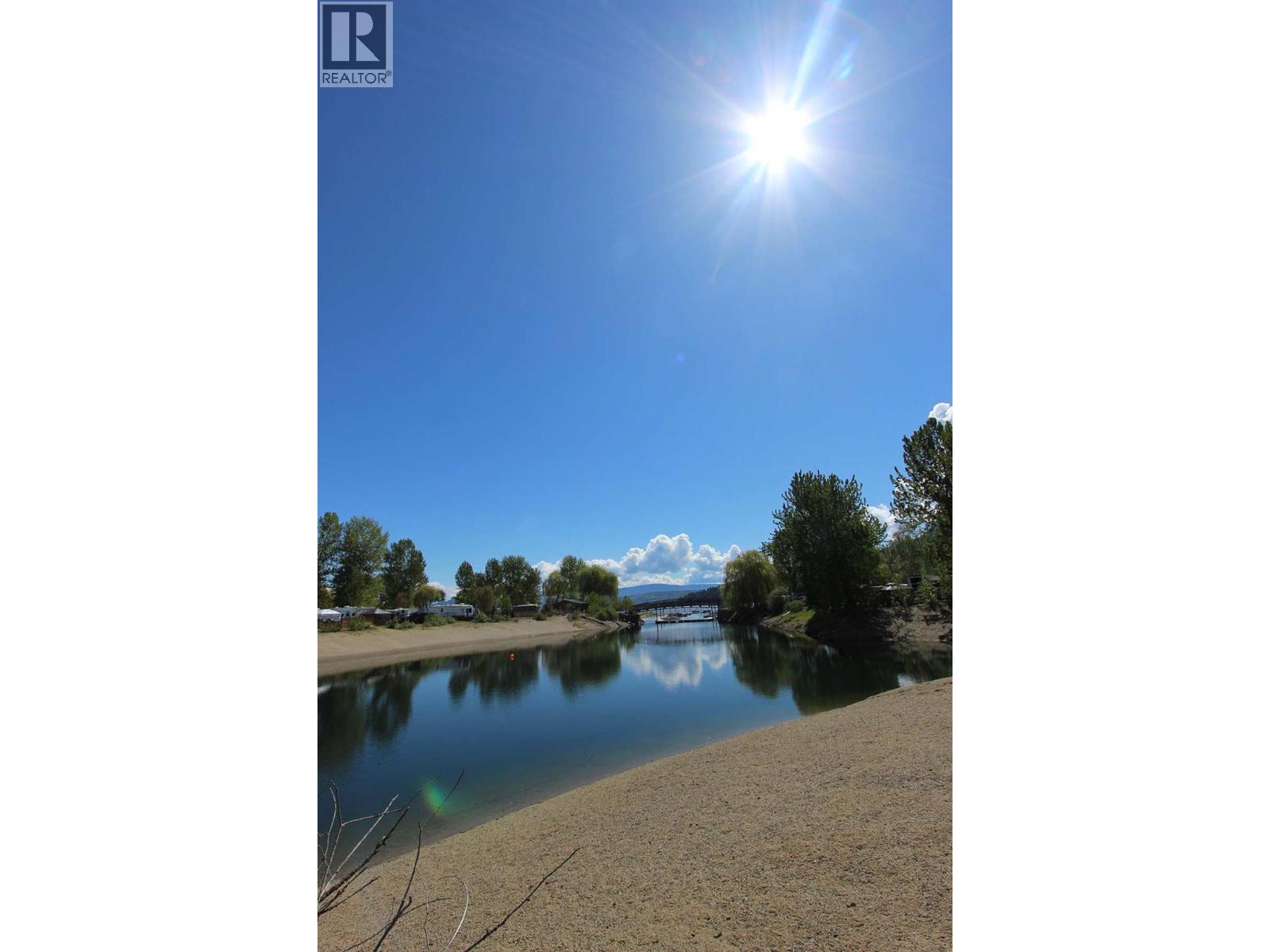 13 Marina Way, Lee Creek, British Columbia  V0E 1M4 - Photo 18 - 10374352