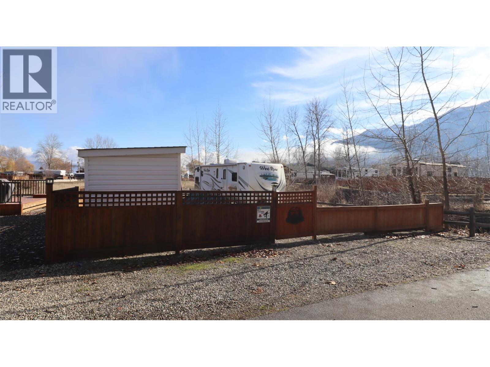 13 Marina Way, Lee Creek, British Columbia  V0E 1M4 - Photo 66 - 10374352