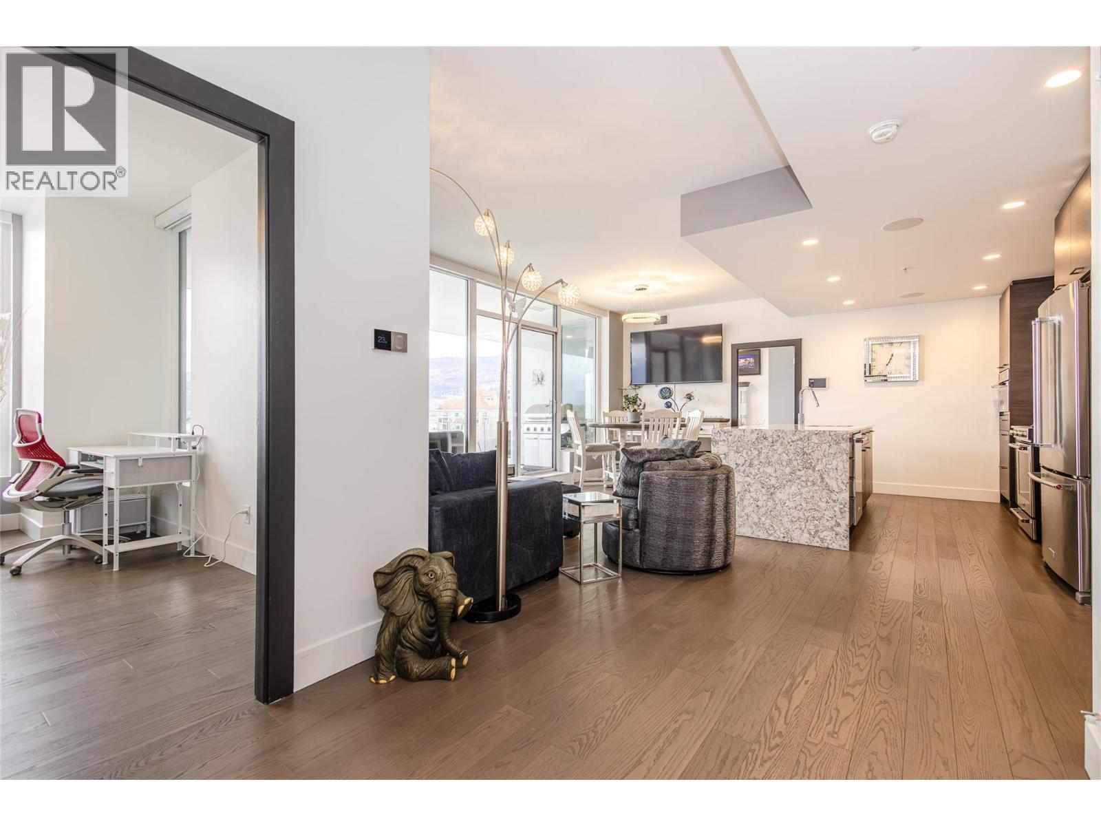 1191 Sunset Drive Unit# 1404, Kelowna, British Columbia  V1Y 0J4 - Photo 4 - 10373939