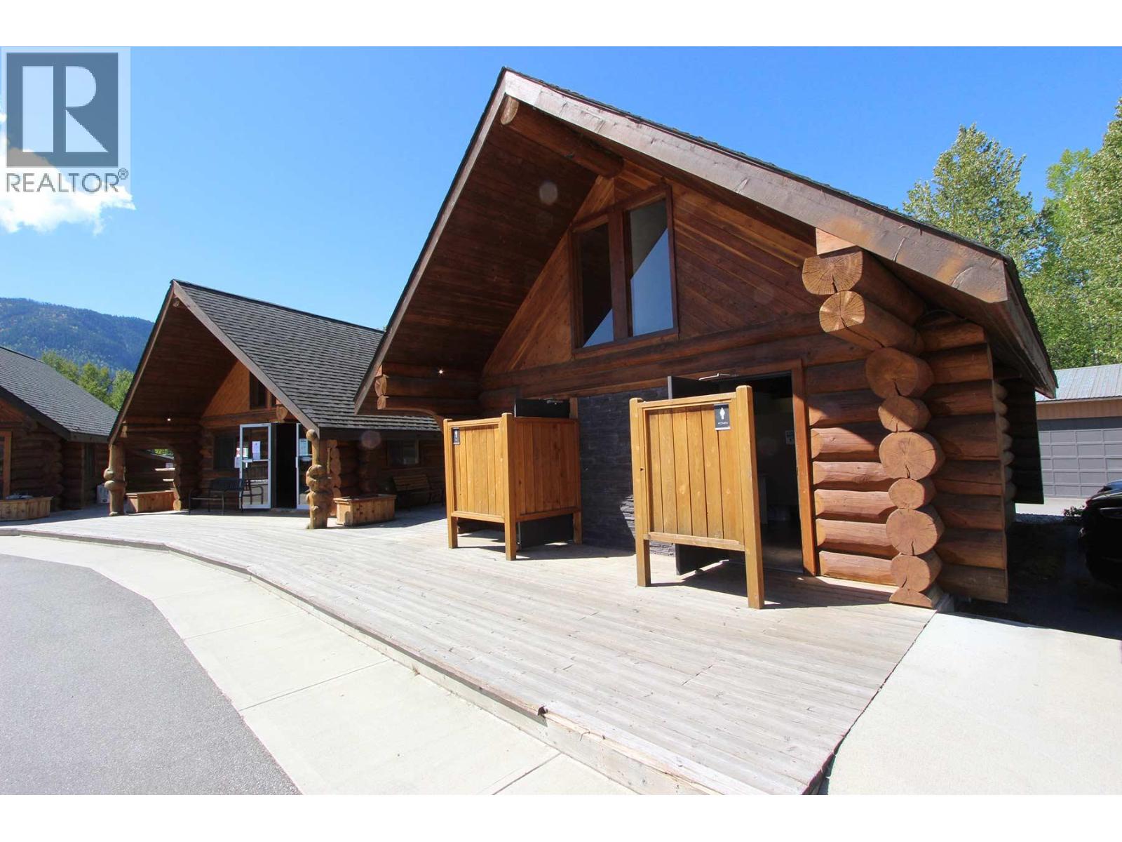 4 Eagle Lane, Lee Creek, British Columbia  V0E 1M4 - Photo 41 - 10375498