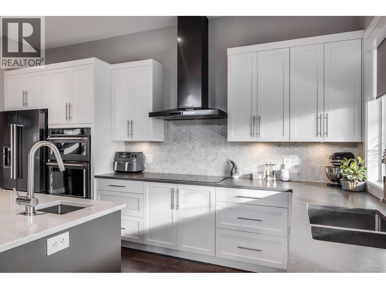 2501 Tallus Heights Drive, West Kelowna, British Columbia  V4T 3M2 - Photo 10 - 10375593