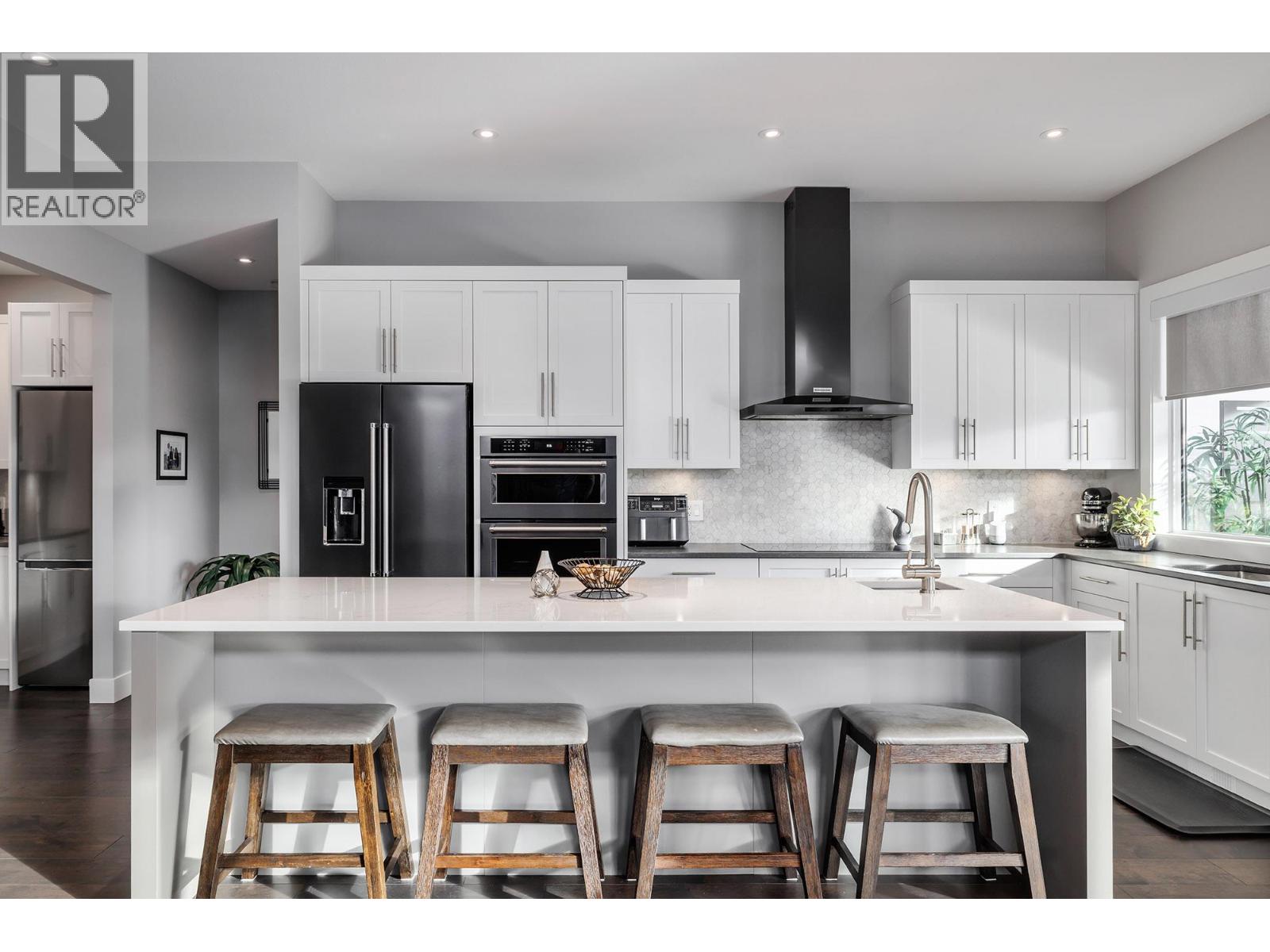 2501 Tallus Heights Drive, West Kelowna, British Columbia  V4T 3M2 - Photo 9 - 10375593