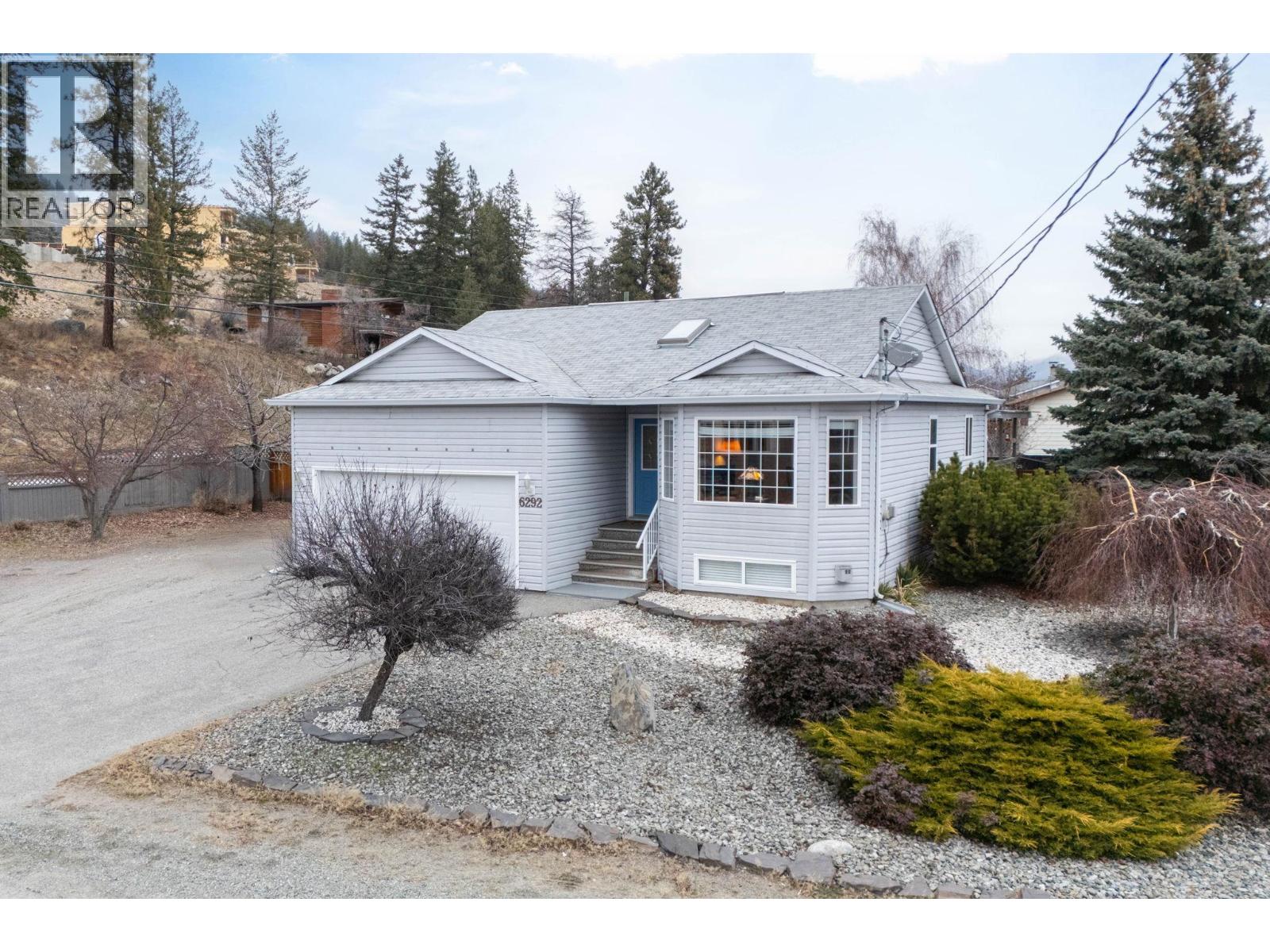 6292 Whinton Crescent, Peachland, British Columbia  V0H 1X7 - Photo 1 - 10373966