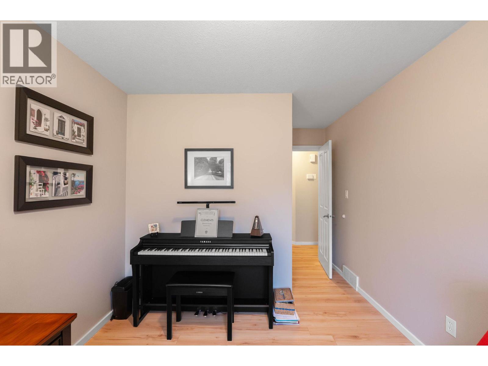 6292 Whinton Crescent, Peachland, British Columbia  V0H 1X7 - Photo 13 - 10373966