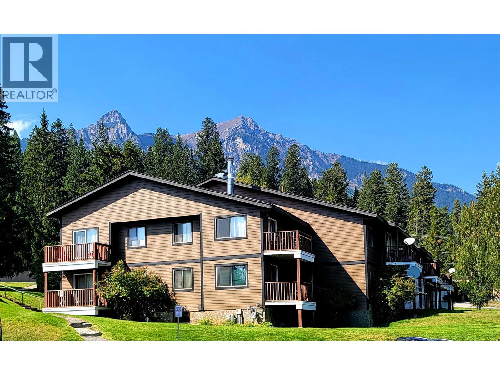 1804 Alpine Drive Unit# 210, Elkford, British Columbia  V0B 1H0 - Photo 1 - 10375650