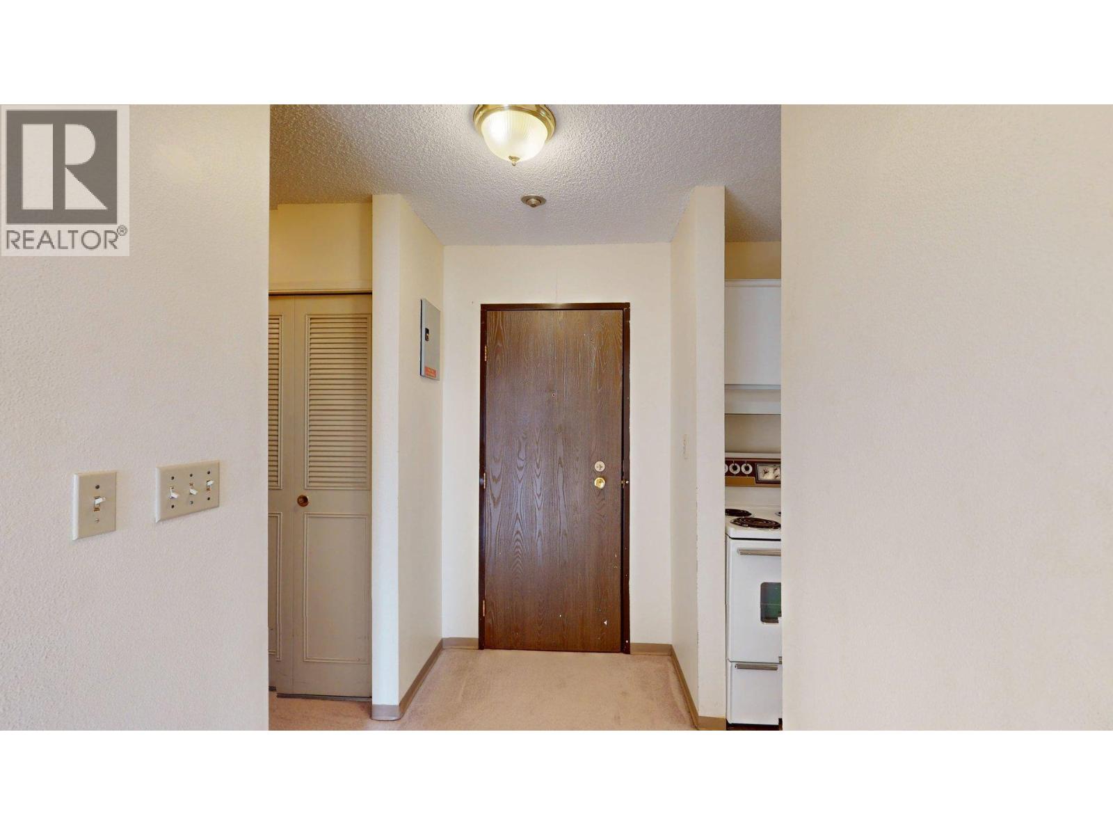 1804 Alpine Drive Unit# 210, Elkford, British Columbia  V0B 1H0 - Photo 16 - 10375650