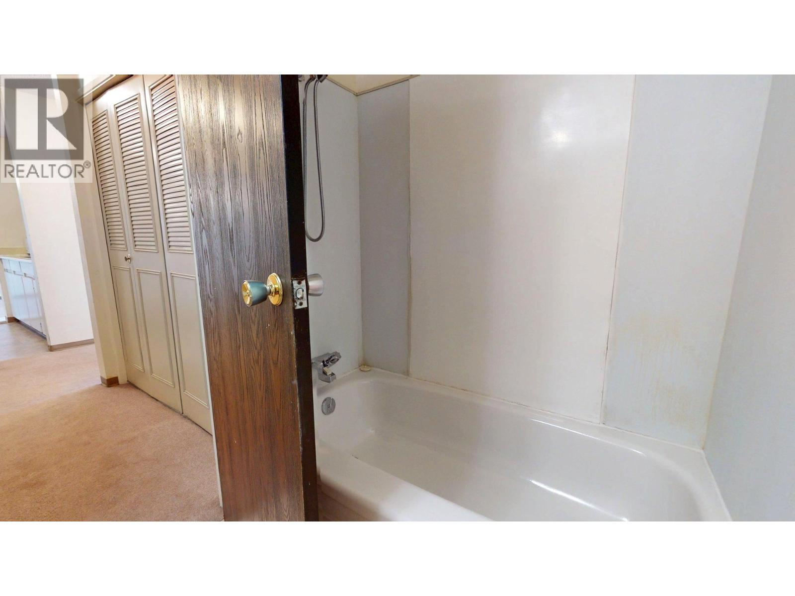 1804 Alpine Drive Unit# 210, Elkford, British Columbia  V0B 1H0 - Photo 26 - 10375650