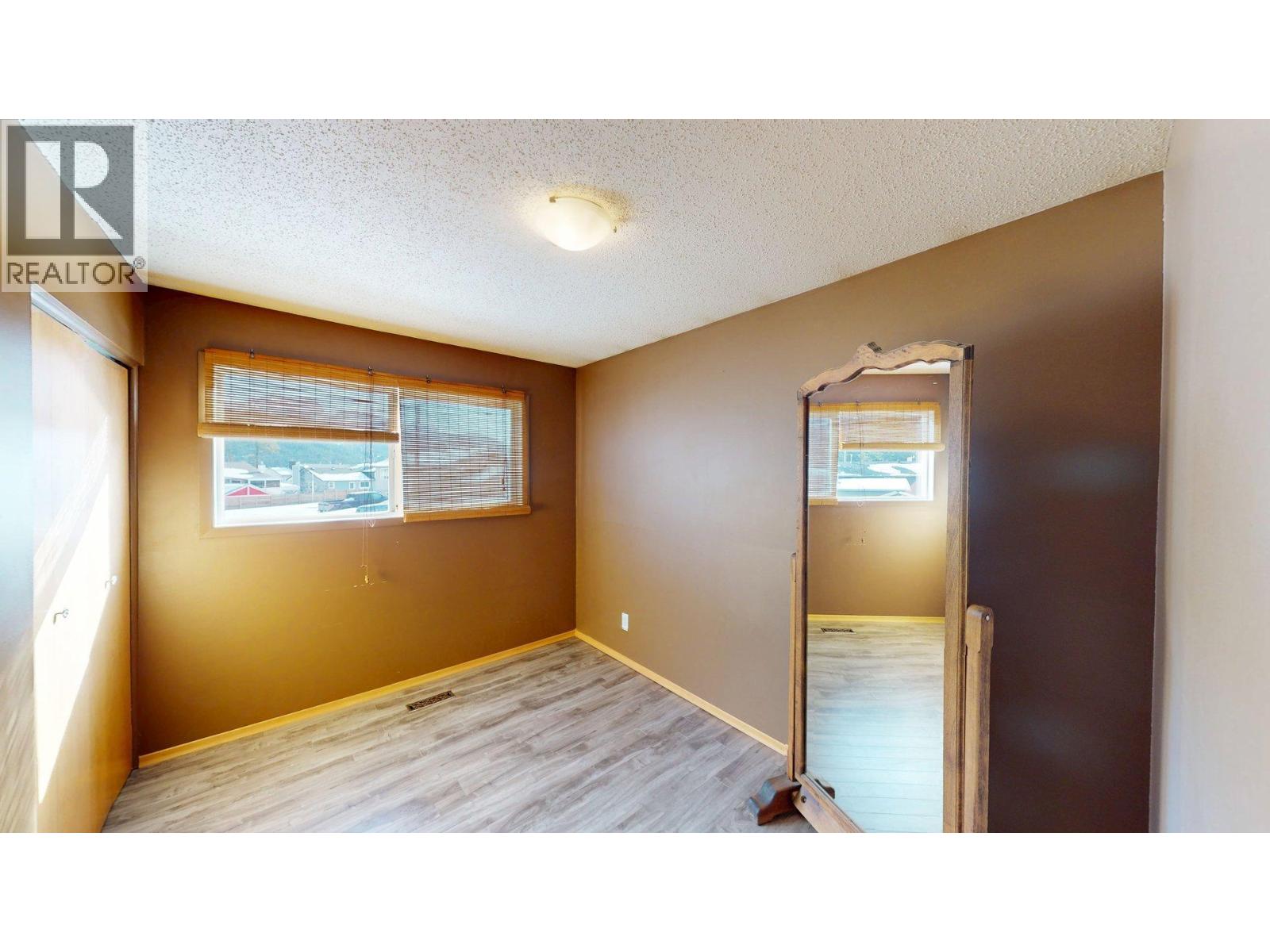 771 Ferguson Crescent, Elkford, British Columbia  V0B 1H0 - Photo 24 - 10375202