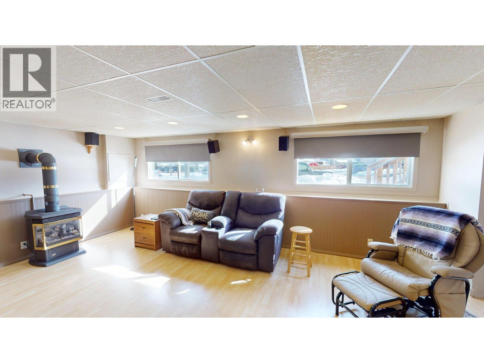 771 Ferguson Crescent, Elkford, British Columbia  V0B 1H0 - Photo 27 - 10375202