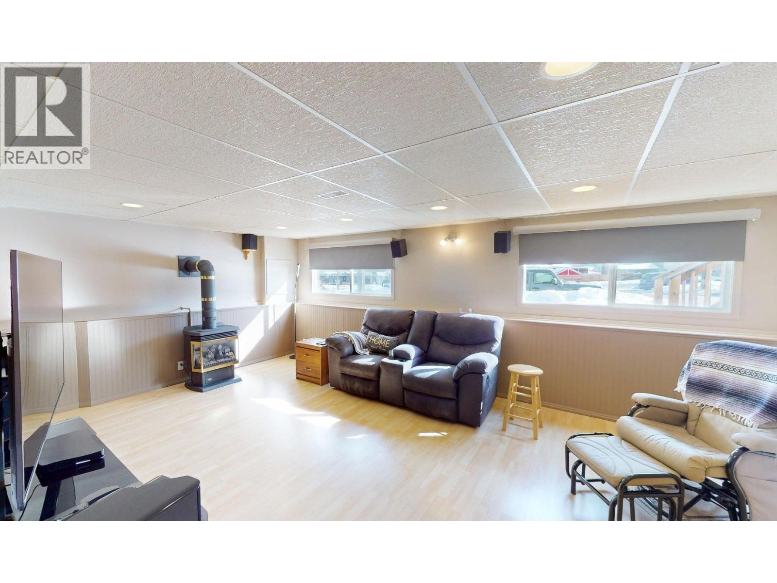 771 Ferguson Crescent, Elkford, British Columbia  V0B 1H0 - Photo 28 - 10375202