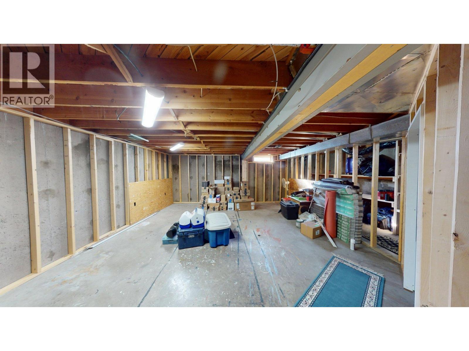 771 Ferguson Crescent, Elkford, British Columbia  V0B 1H0 - Photo 34 - 10375202