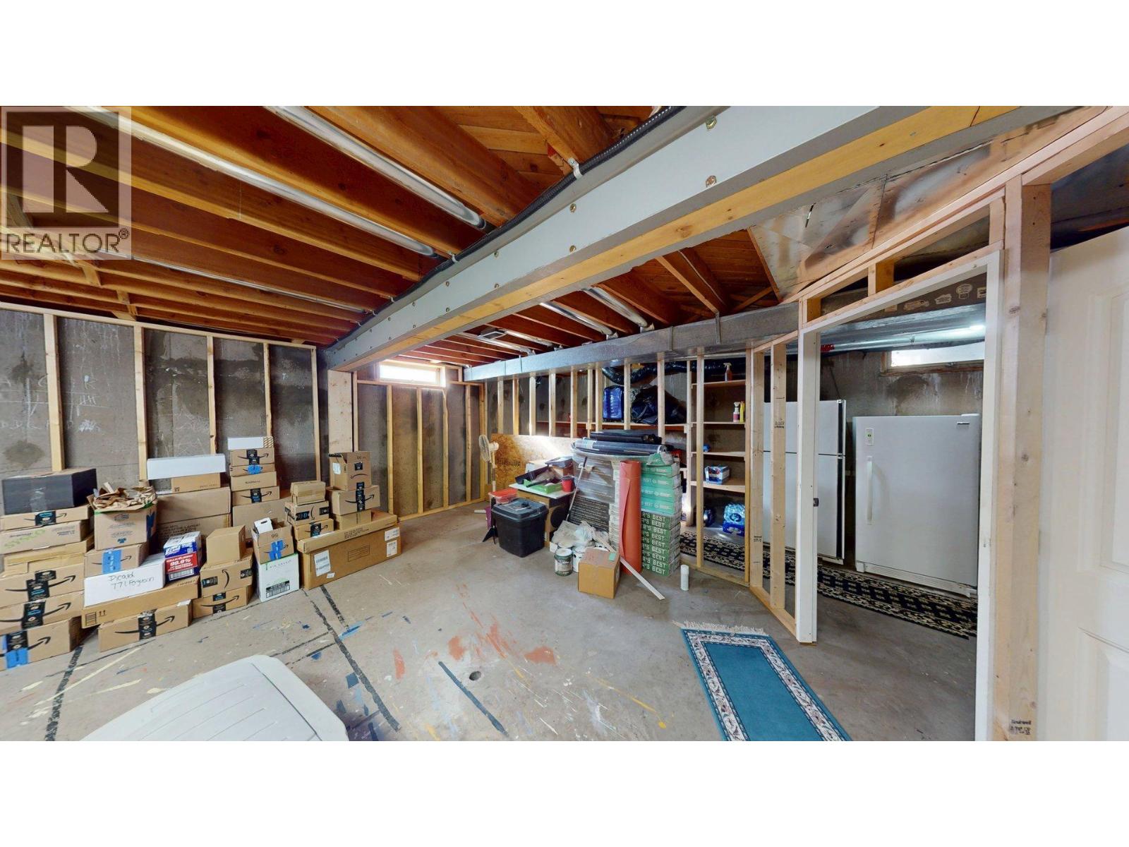 771 Ferguson Crescent, Elkford, British Columbia  V0B 1H0 - Photo 35 - 10375202