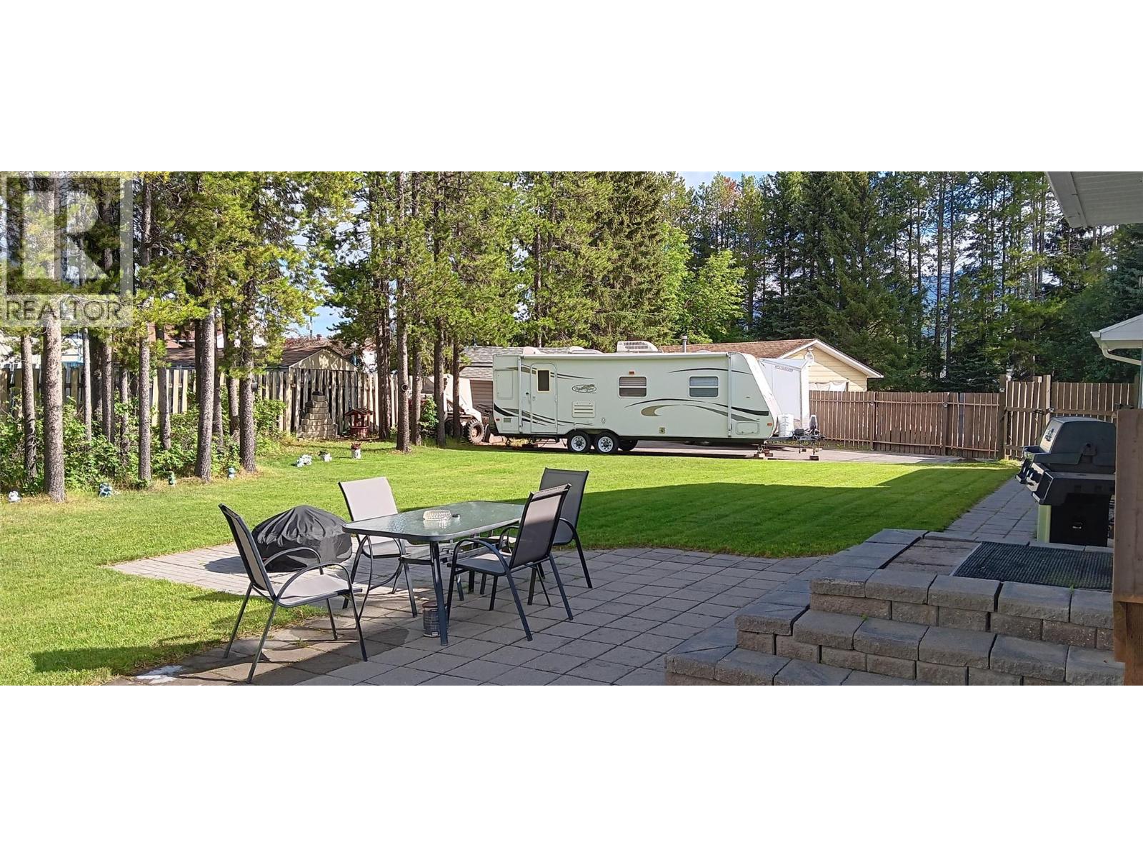 771 Ferguson Crescent, Elkford, British Columbia  V0B 1H0 - Photo 38 - 10375202