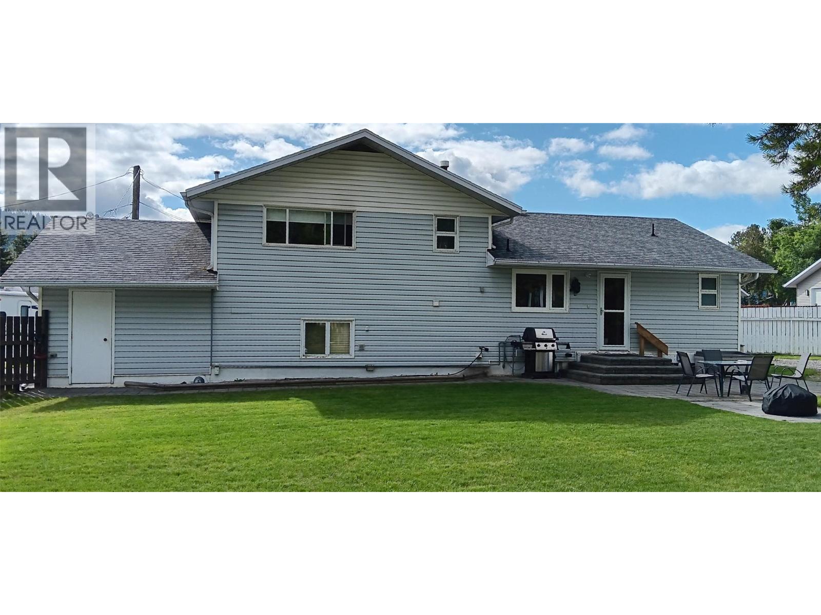 771 Ferguson Crescent, Elkford, British Columbia  V0B 1H0 - Photo 43 - 10375202