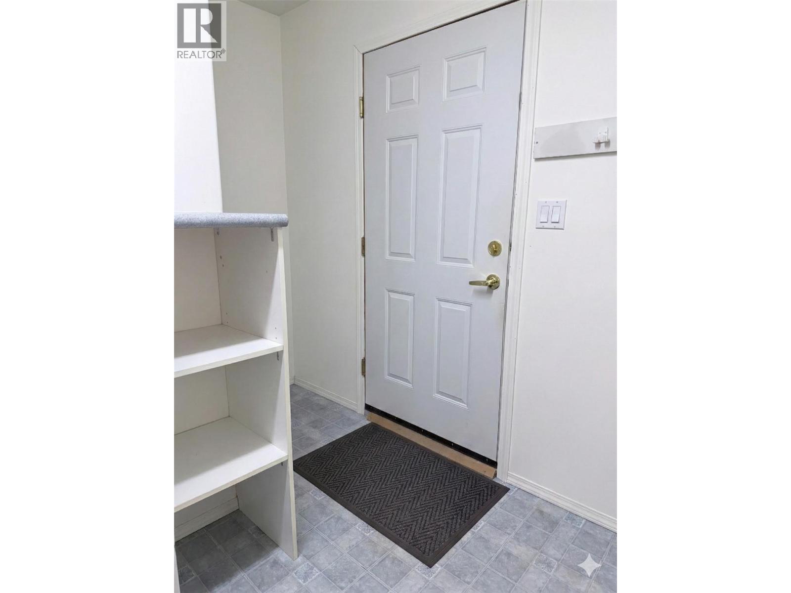 705 11th Street S, Cranbrook, British Columbia  V1C 5J8 - Photo 43 - 10375721