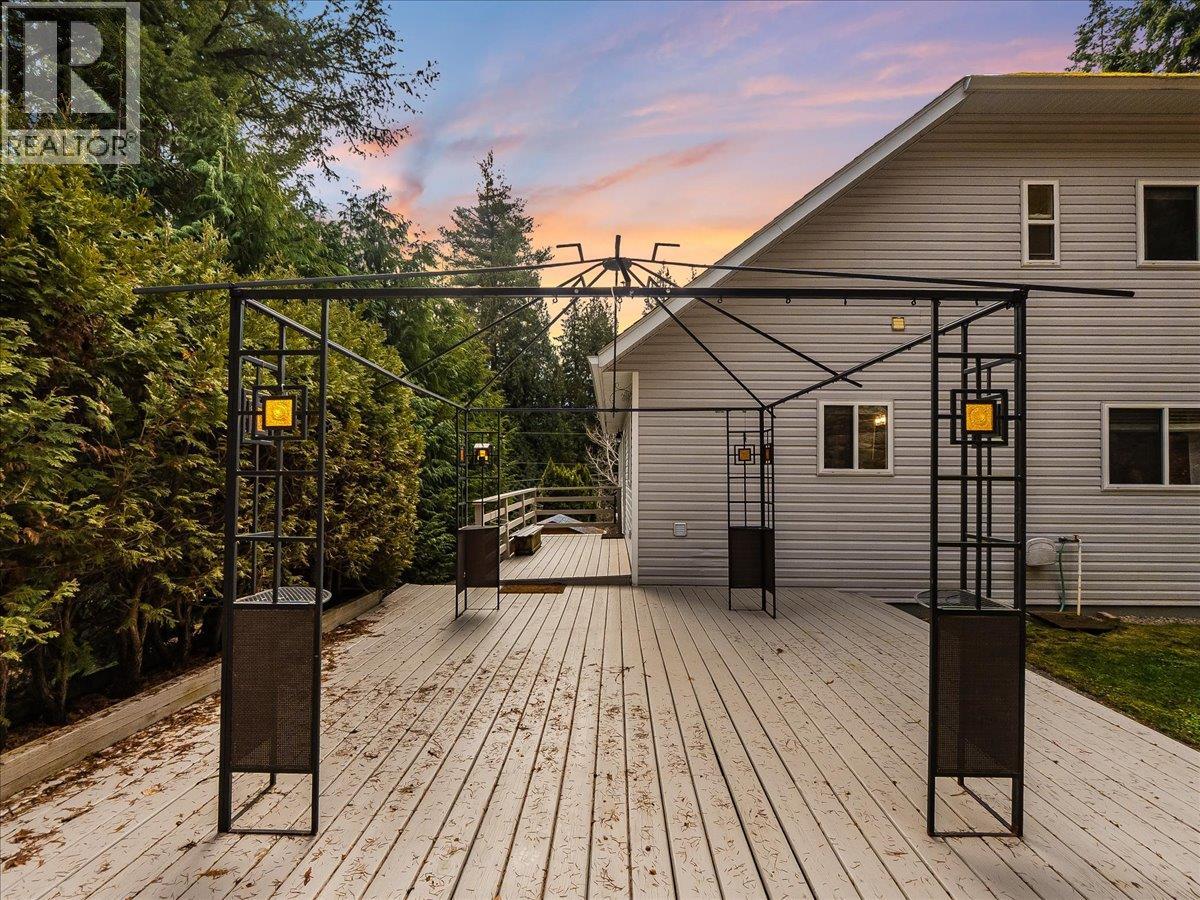 1105 Christie Road, Montrose, British Columbia  V0G 1P0 - Photo 33 - 10375579