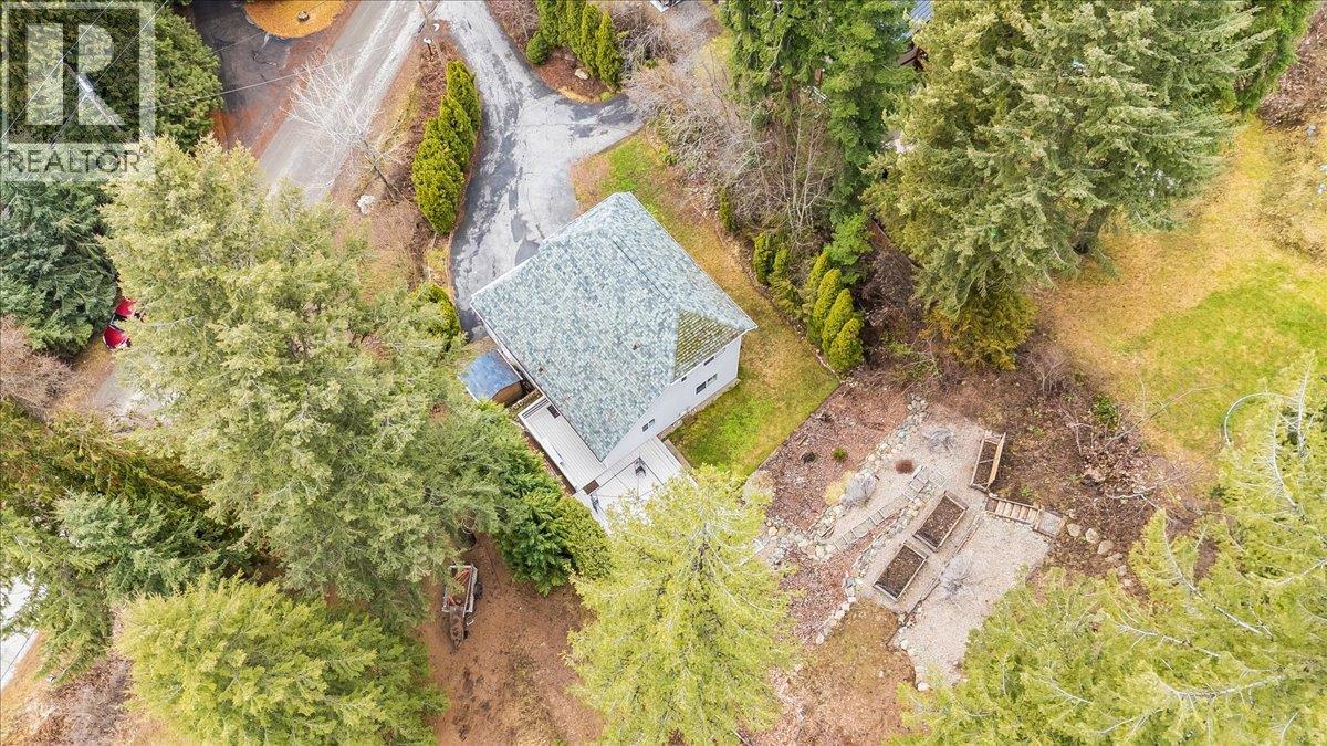 1105 Christie Road, Montrose, British Columbia  V0G 1P0 - Photo 49 - 10375579