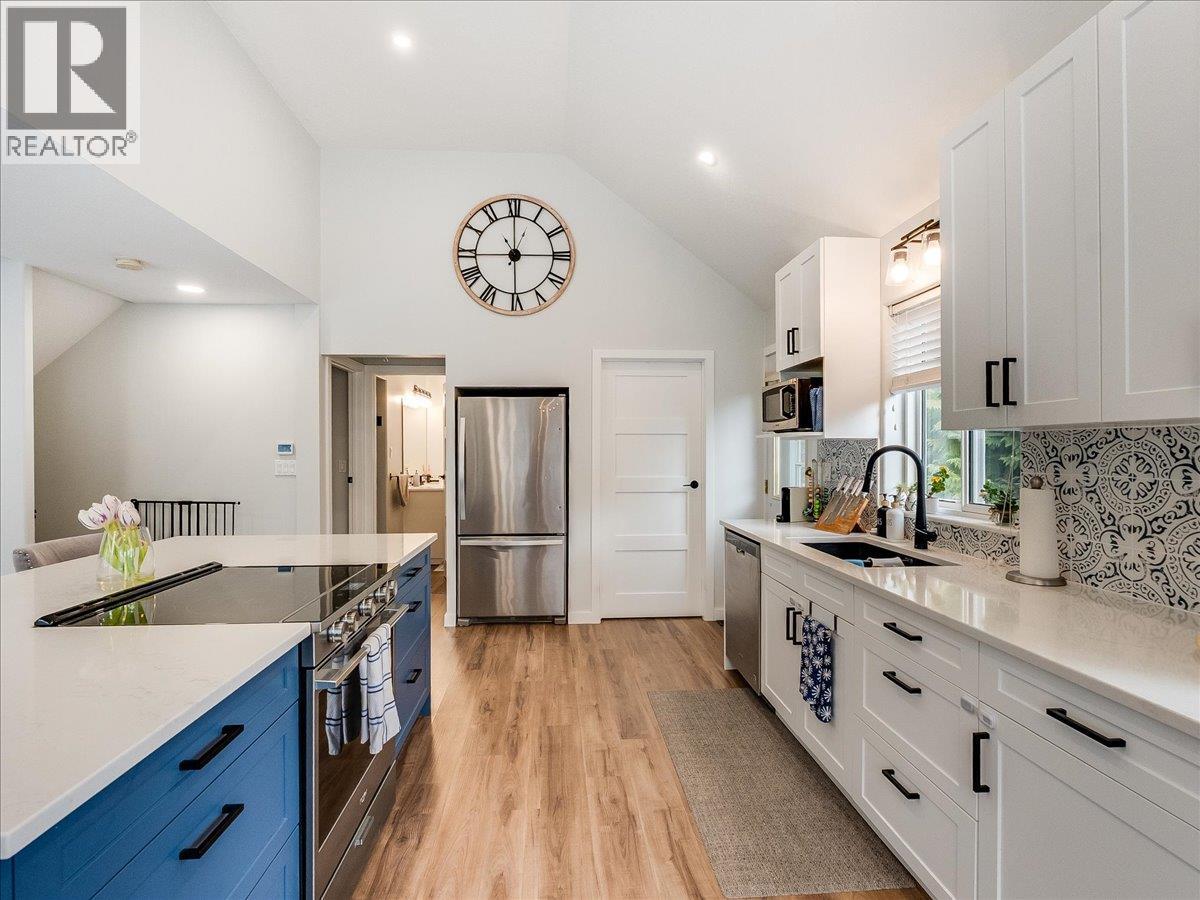 1105 Christie Road, Montrose, British Columbia  V0G 1P0 - Photo 8 - 10375579