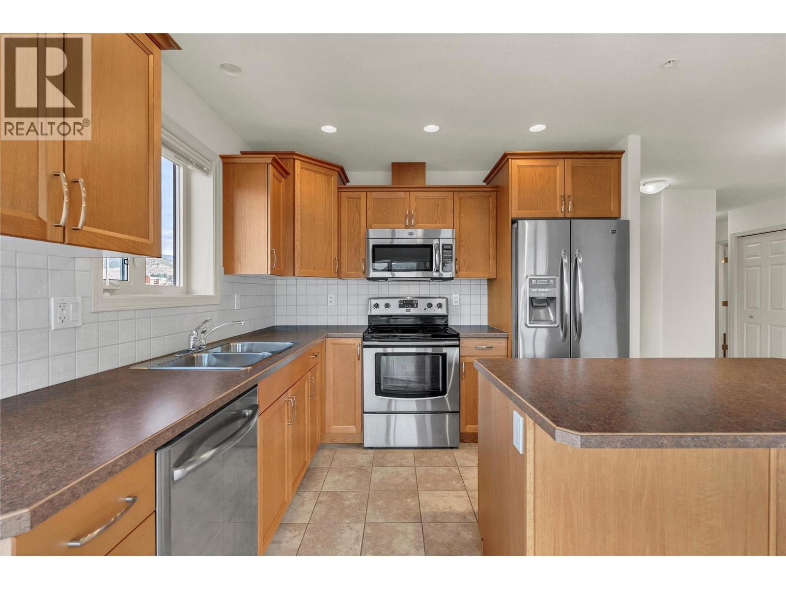 2113 Atkinson Street Unit# 705, Penticton, British Columbia  V2A 8R5 - Photo 12 - 10375806