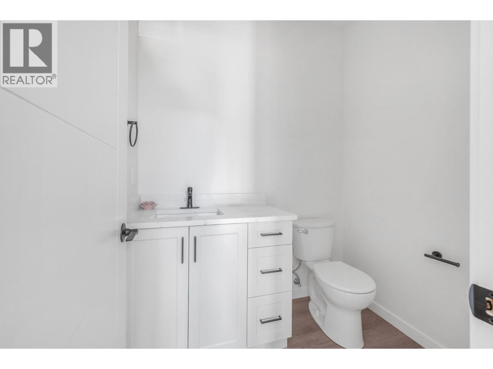 5661 Okanagan Landing Road Unit# 5, Vernon, British Columbia  V1T 7A6 - Photo 10 - 10375673