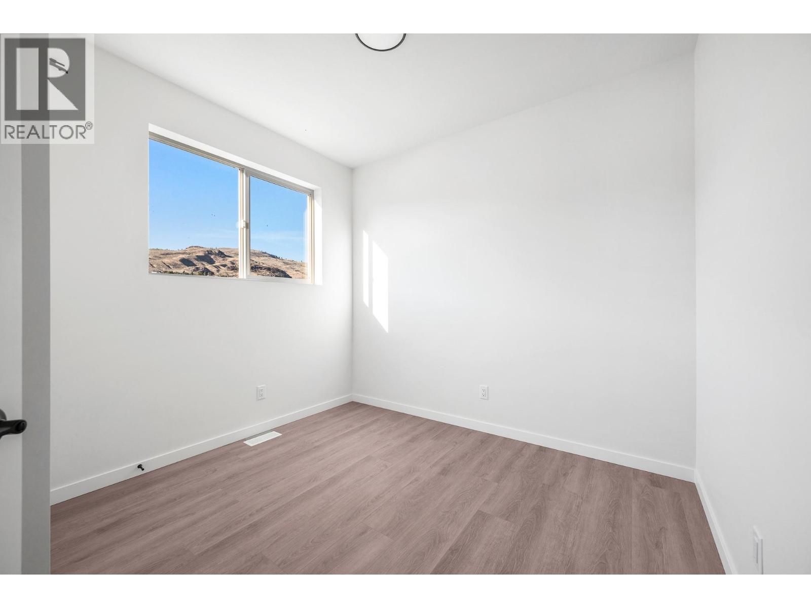 5661 Okanagan Landing Road Unit# 5, Vernon, British Columbia  V1T 7A6 - Photo 15 - 10375673