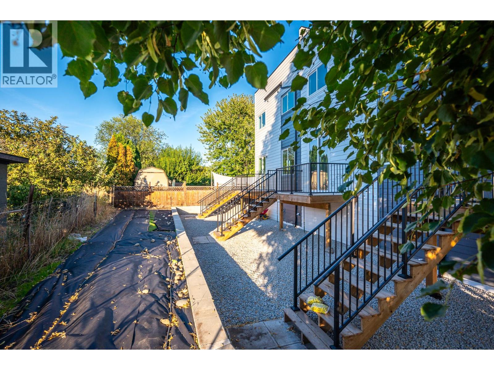 5661 Okanagan Landing Road Unit# 5, Vernon, British Columbia  V1T 7A6 - Photo 28 - 10375673