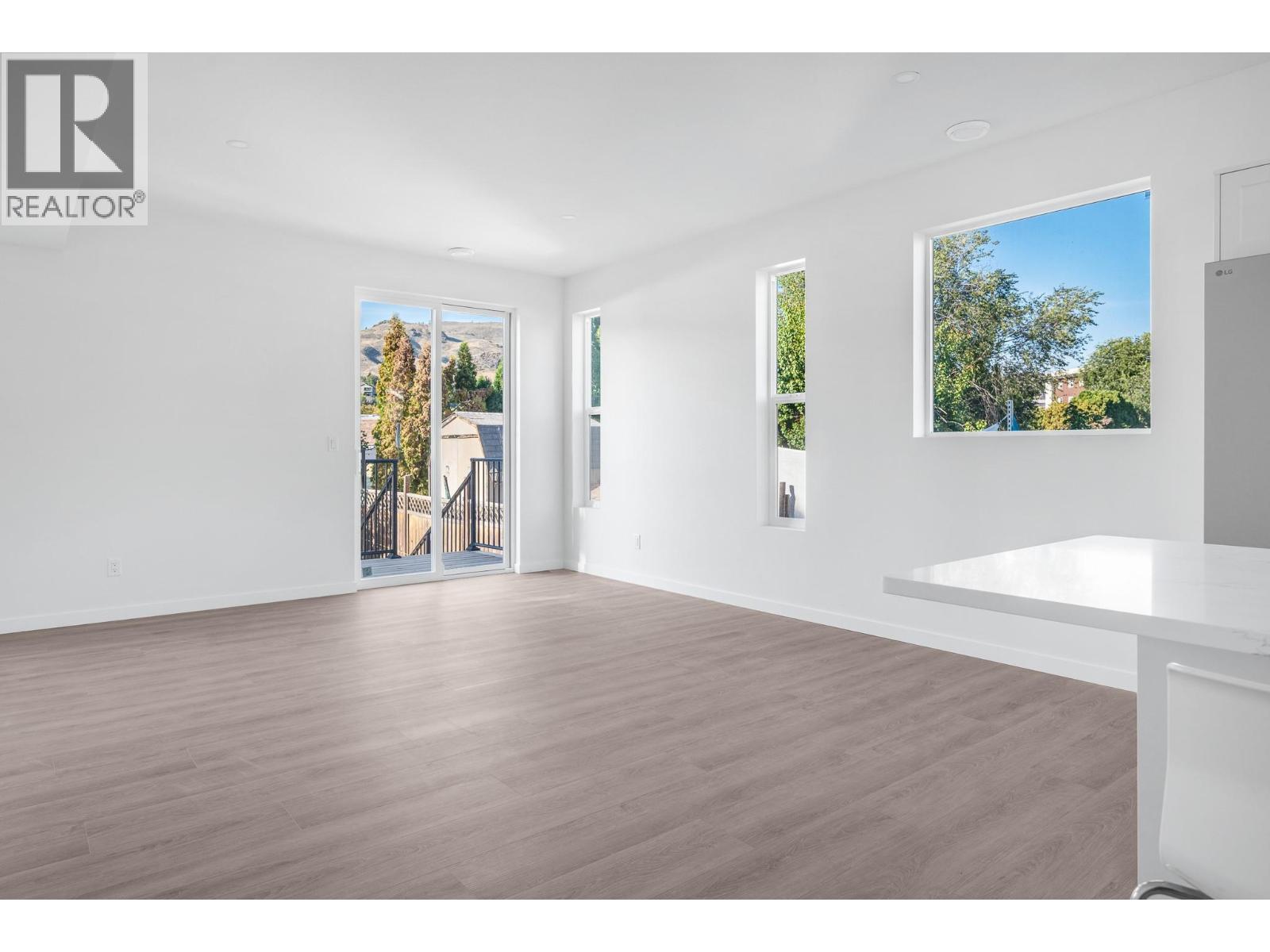 5661 Okanagan Landing Road Unit# 5, Vernon, British Columbia  V1T 7A6 - Photo 7 - 10375673