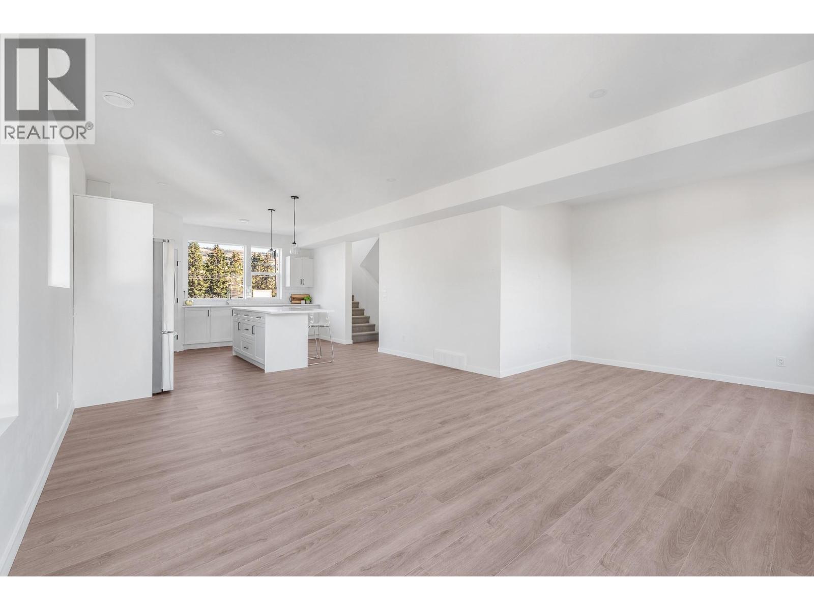 5661 Okanagan Landing Road Unit# 5, Vernon, British Columbia  V1T 7A6 - Photo 9 - 10375673