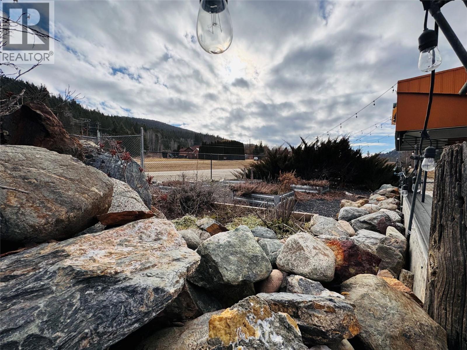 605 3 Highway, Greenwood, British Columbia  V0H 1J0 - Photo 14 - 10375648