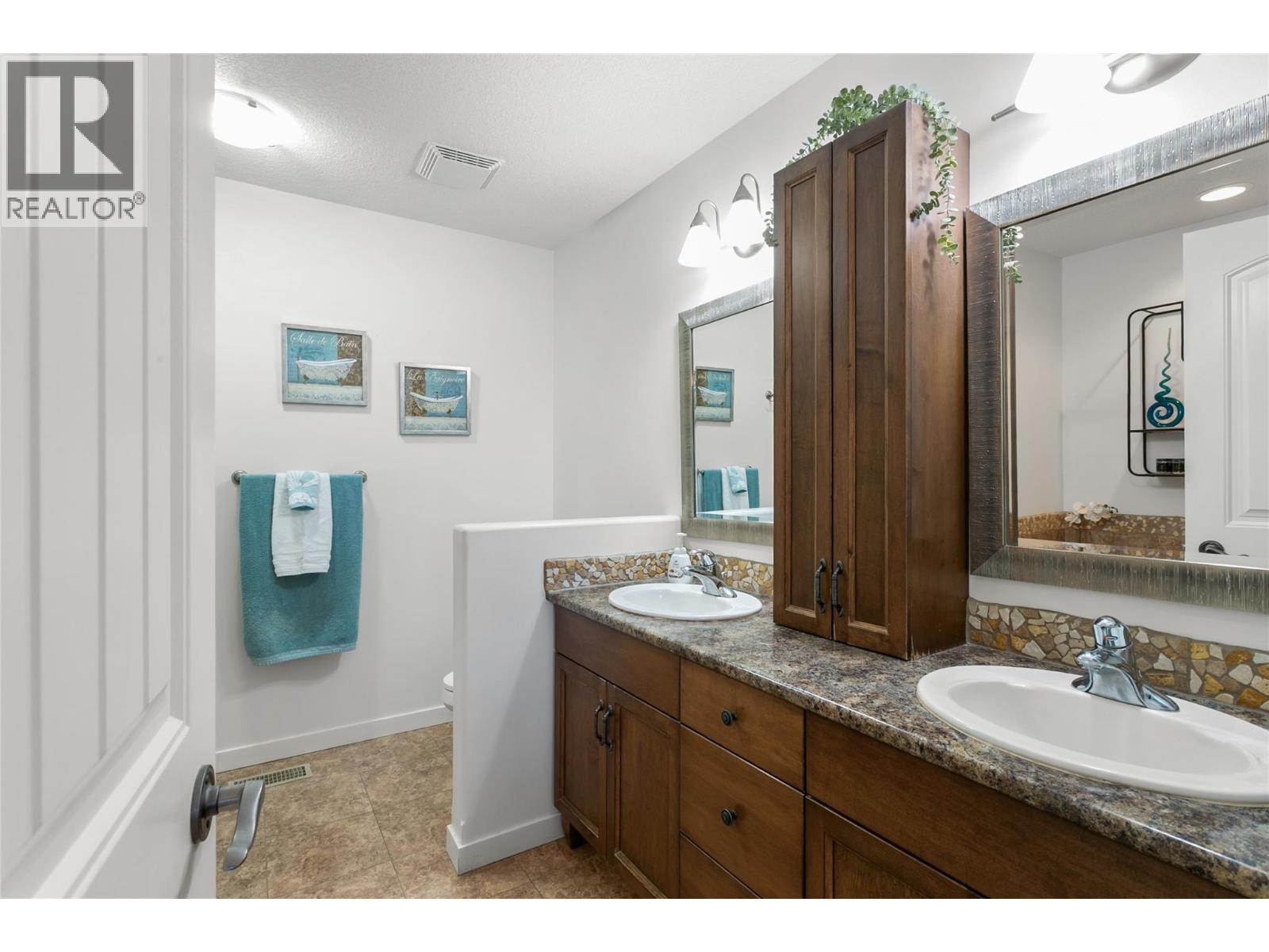 5074 Windsong Crescent, Kelowna, British Columbia  V1W 5B5 - Photo 21 - 10374838