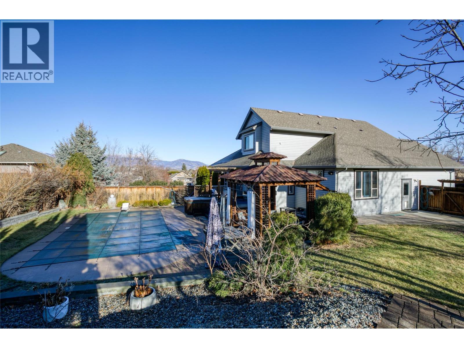 5074 Windsong Crescent, Kelowna, British Columbia  V1W 5B5 - Photo 41 - 10374838